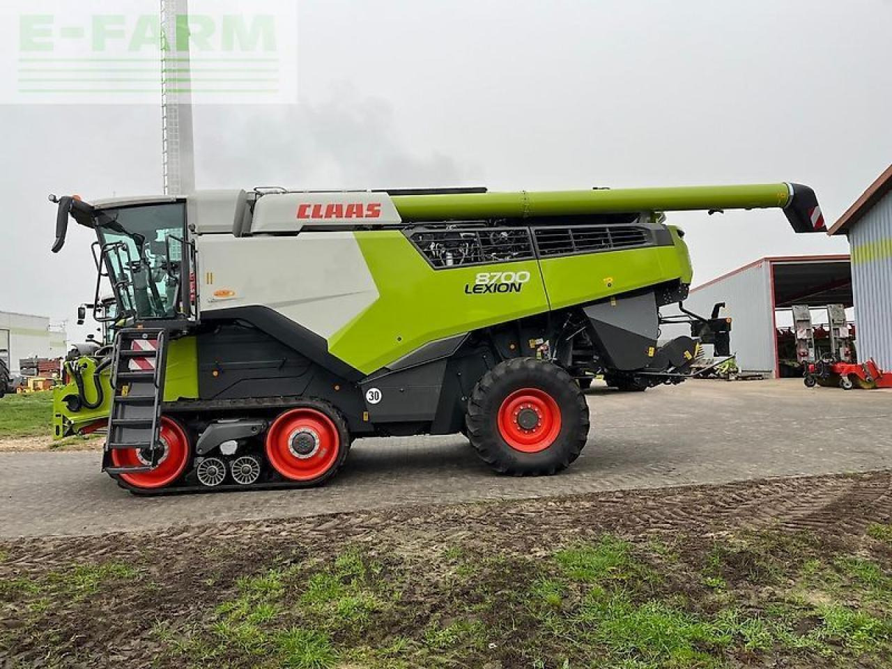 CLAAS lexion 8700 tt - Pemanen gabungan: gambar 3 CLAAS lexion 8700 tt - Pemanen gabungan: gambar 3