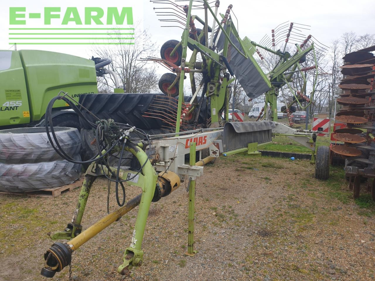 CLAAS liner 1250 profil - Tedder/ Menyapu: gambar 1 CLAAS liner 1250 profil - Tedder/ Menyapu: gambar 1