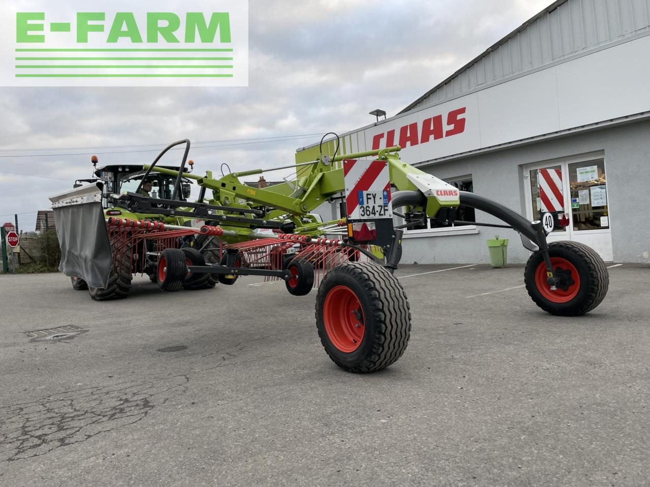 CLAAS liner 1600 - Tedder/ Menyapu: gambar 3 CLAAS liner 1600 - Tedder/ Menyapu: gambar 3
