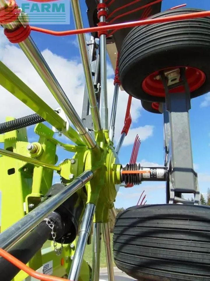 CLAAS liner 1600 - Tedder/ Menyapu: gambar 3 CLAAS liner 1600 - Tedder/ Menyapu: gambar 3