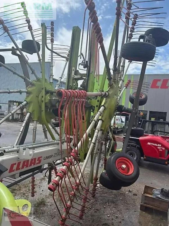 CLAAS liner 2900 - Tedder/ Menyapu: gambar 5 CLAAS liner 2900 - Tedder/ Menyapu: gambar 5