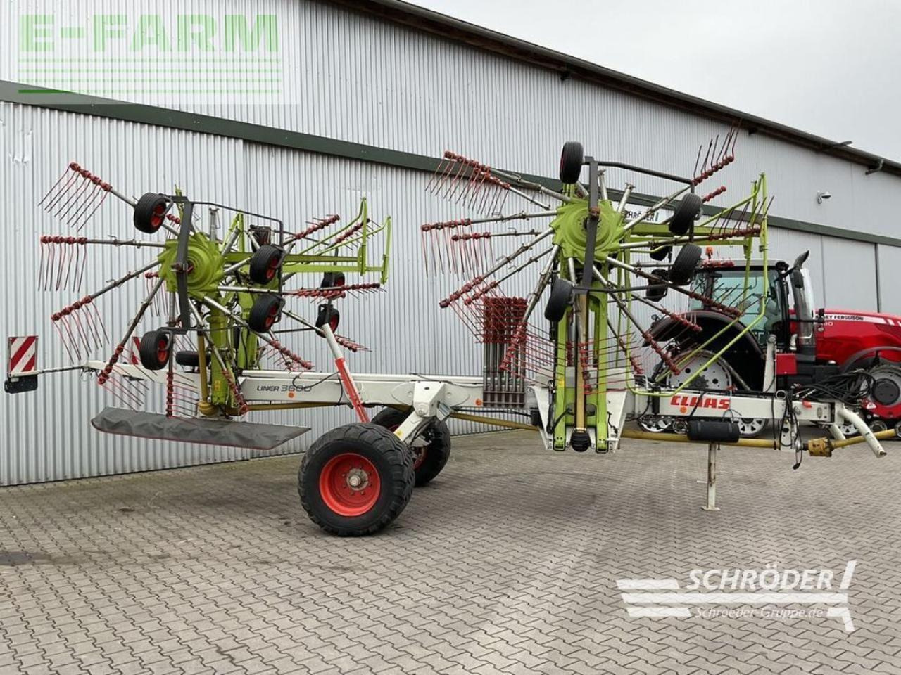 CLAAS liner 3600 - Tedder/ Menyapu: gambar 2 CLAAS liner 3600 - Tedder/ Menyapu: gambar 2