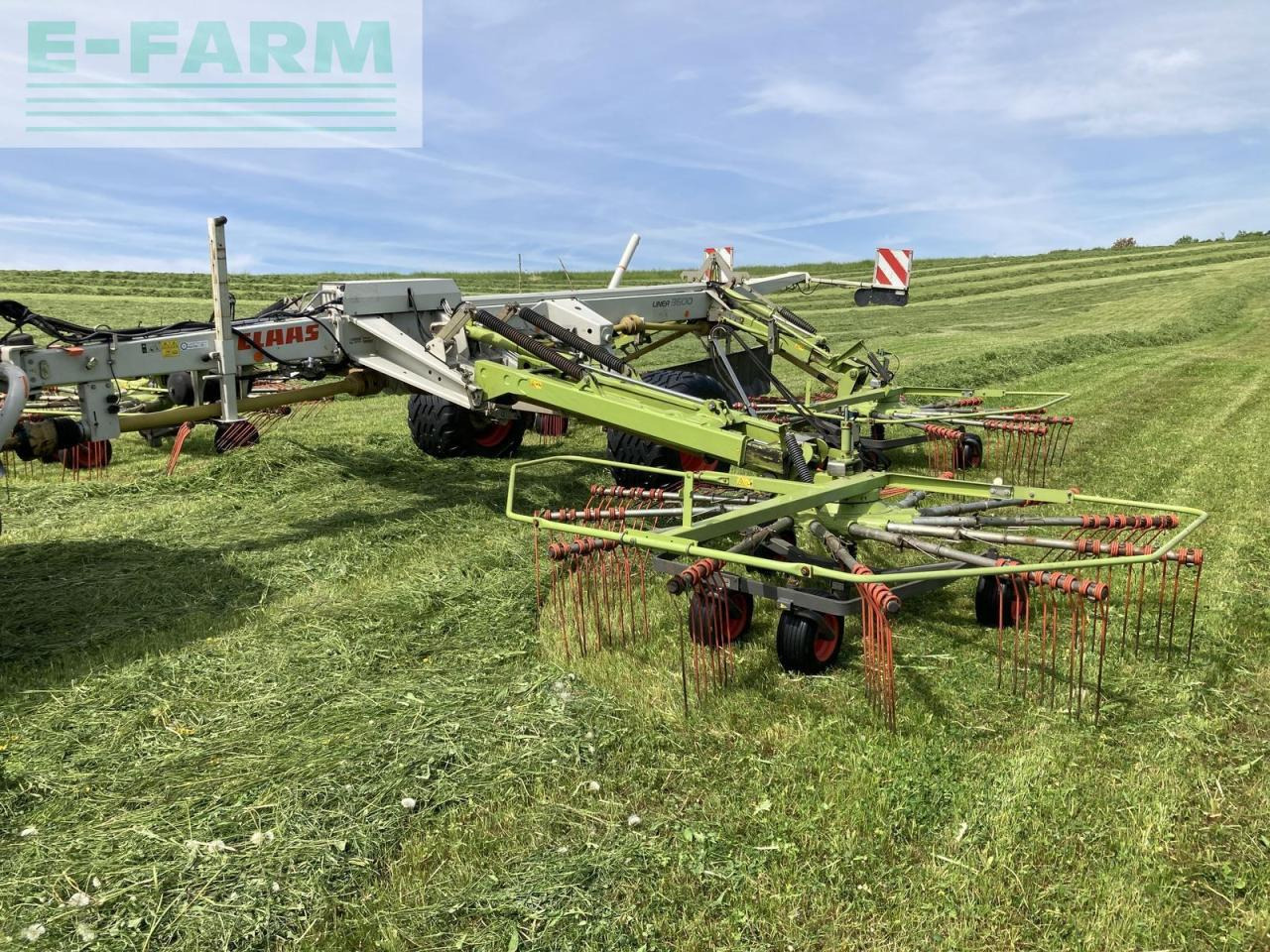 CLAAS liner 3600 comfort - Tedder/ Menyapu: gambar 1 CLAAS liner 3600 comfort - Tedder/ Menyapu: gambar 1