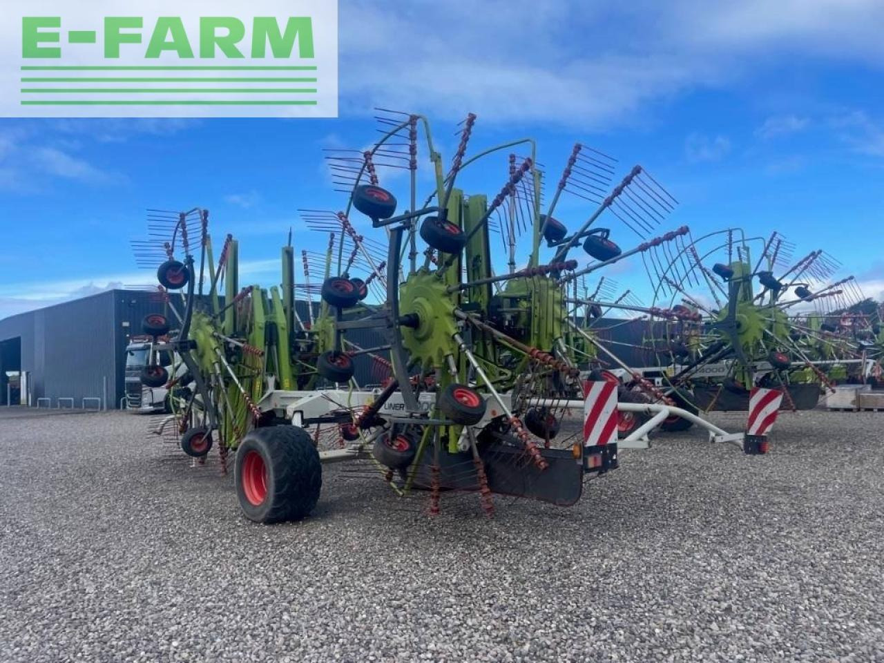 CLAAS liner 4000 hhv - Tedder/ Menyapu: gambar 2 CLAAS liner 4000 hhv - Tedder/ Menyapu: gambar 2