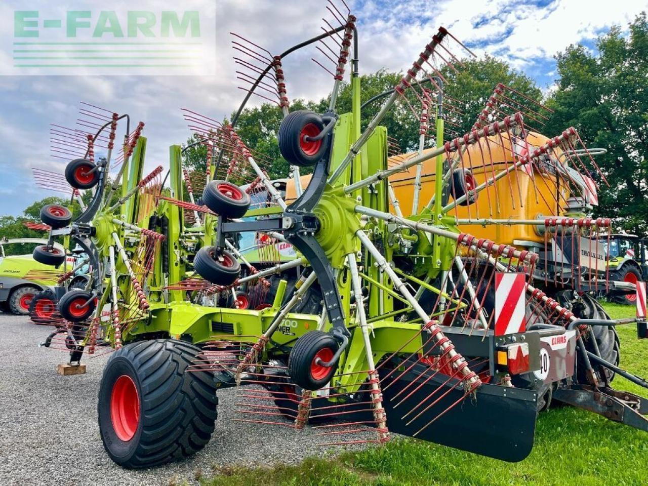 CLAAS liner 4700 business pro, nur 153 h ! - Tedder/ Menyapu: gambar 4 CLAAS liner 4700 business pro, nur 153 h ! - Tedder/ Menyapu: gambar 4