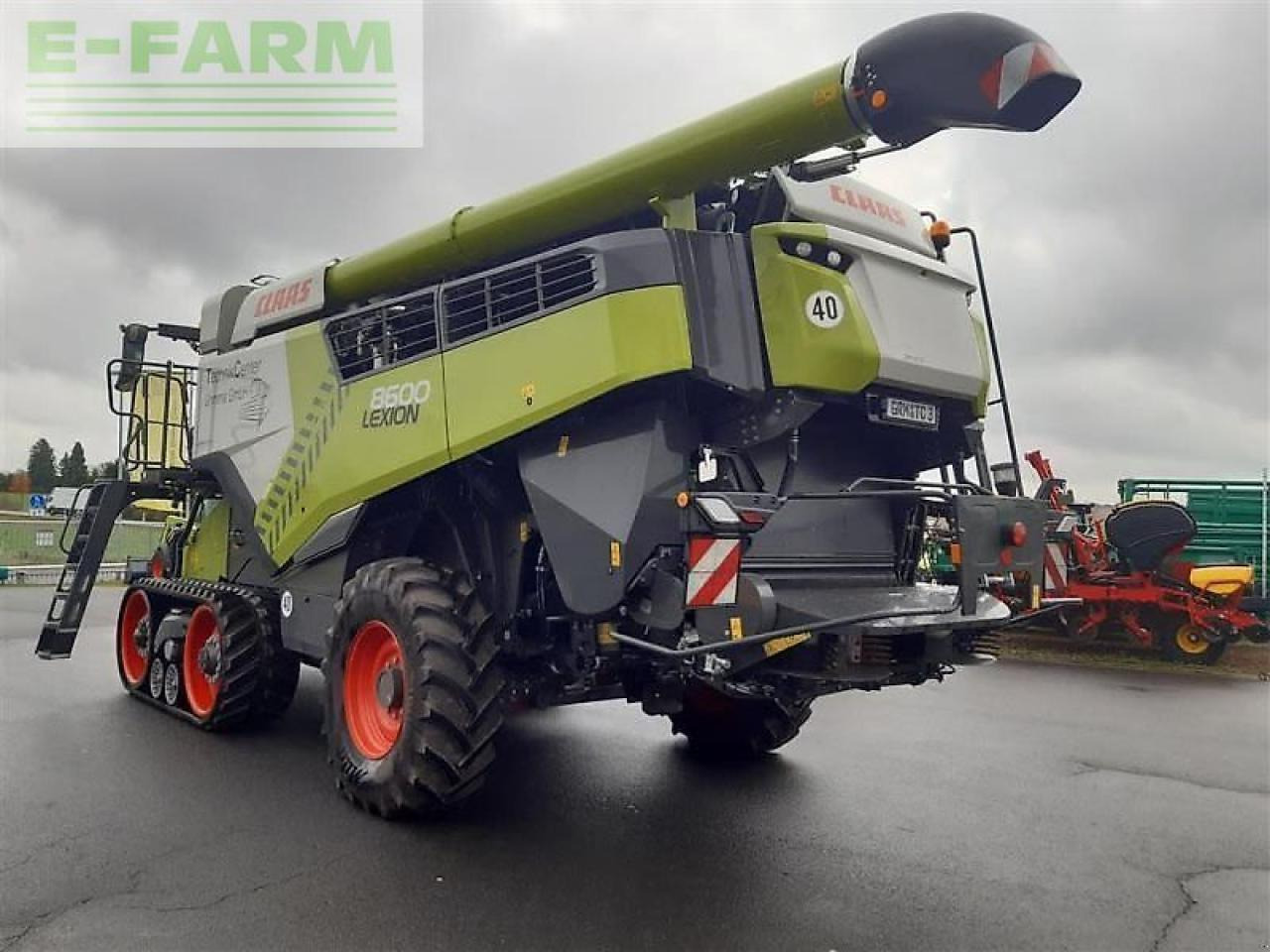 CLAAS mähdr. lexion 8600tt + v1080 - Pemanen gabungan: gambar 4 CLAAS mähdr. lexion 8600tt + v1080 - Pemanen gabungan: gambar 4