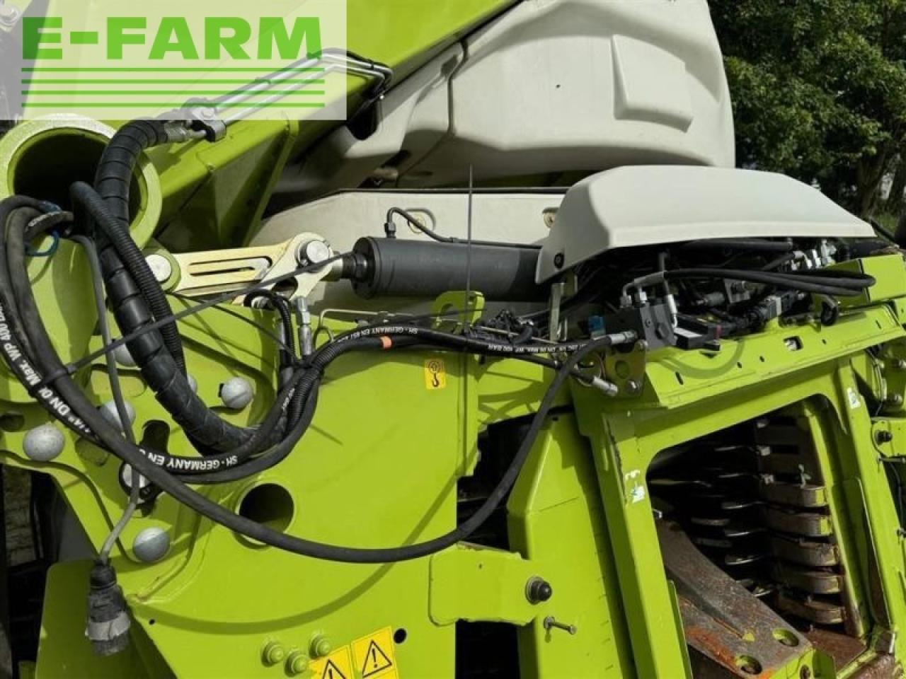 CLAAS orbis 750 - Lampiran pemanen pakan ternak: gambar 5 CLAAS orbis 750 - Lampiran pemanen pakan ternak: gambar 5