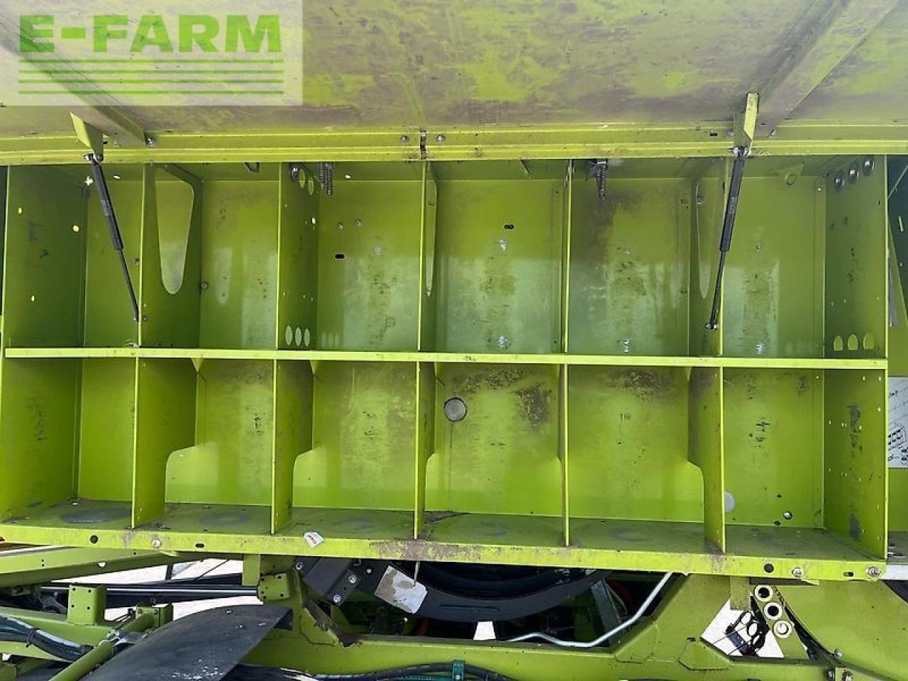 Baler persegi CLAAS quadrant 2200 rc: gambar 19