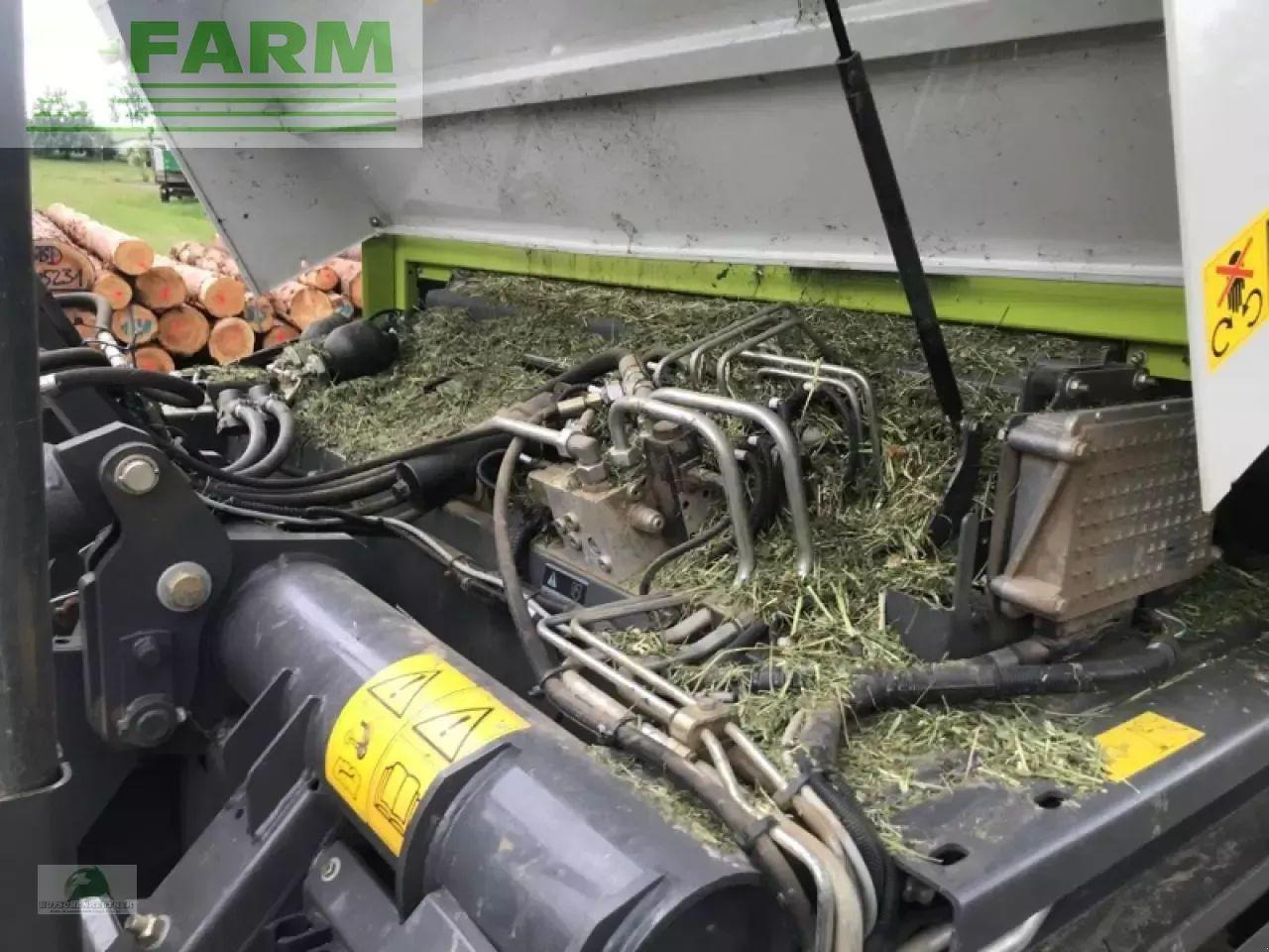 Keranjang pemuatan sendiri CLAAS quantum 4700p: gambar 13 Keranjang pemuatan sendiri CLAAS quantum 4700p: gambar 13