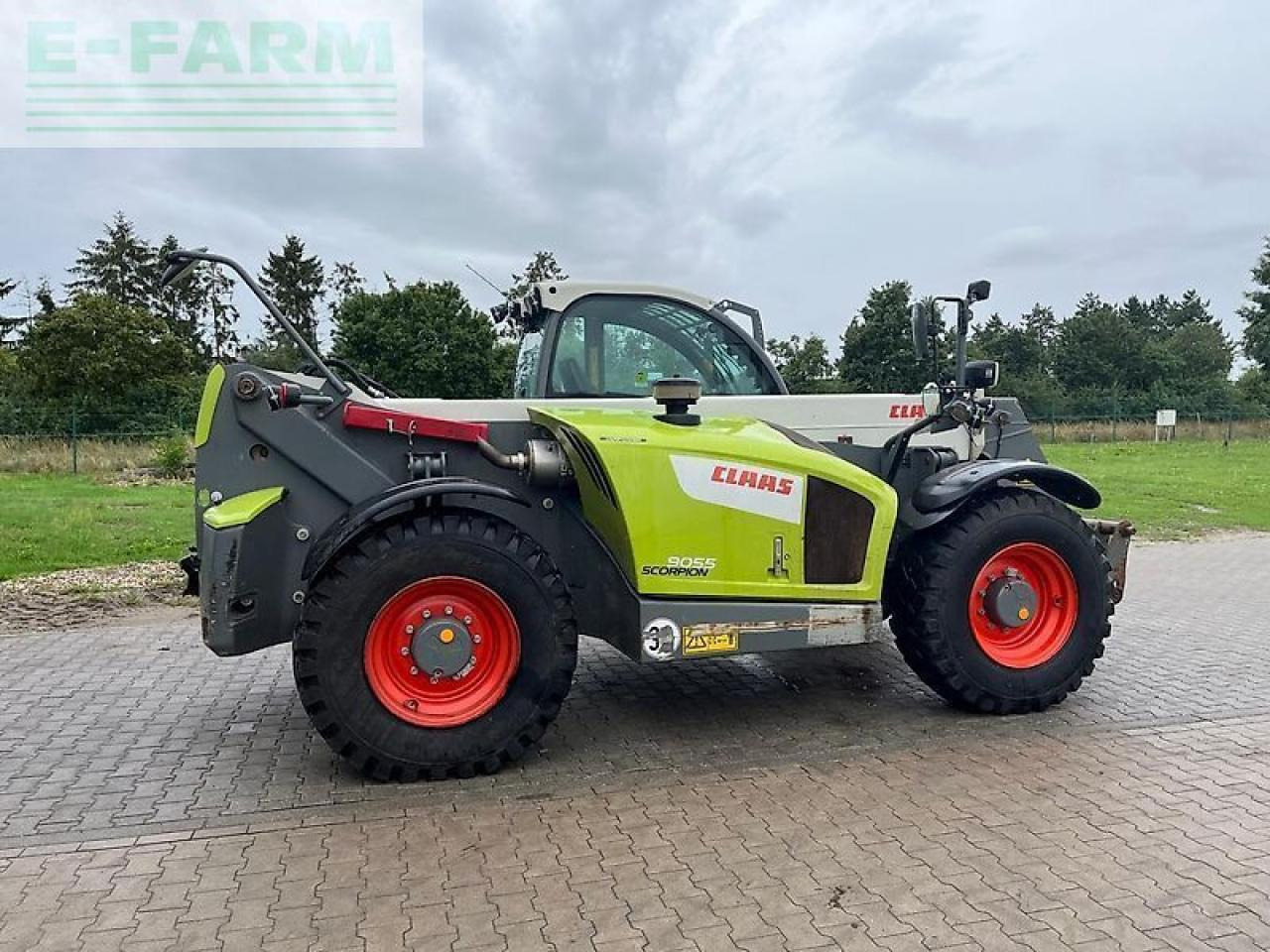 CLAAS scorpion 9055 - Telehandler: gambar 4 CLAAS scorpion 9055 - Telehandler: gambar 4