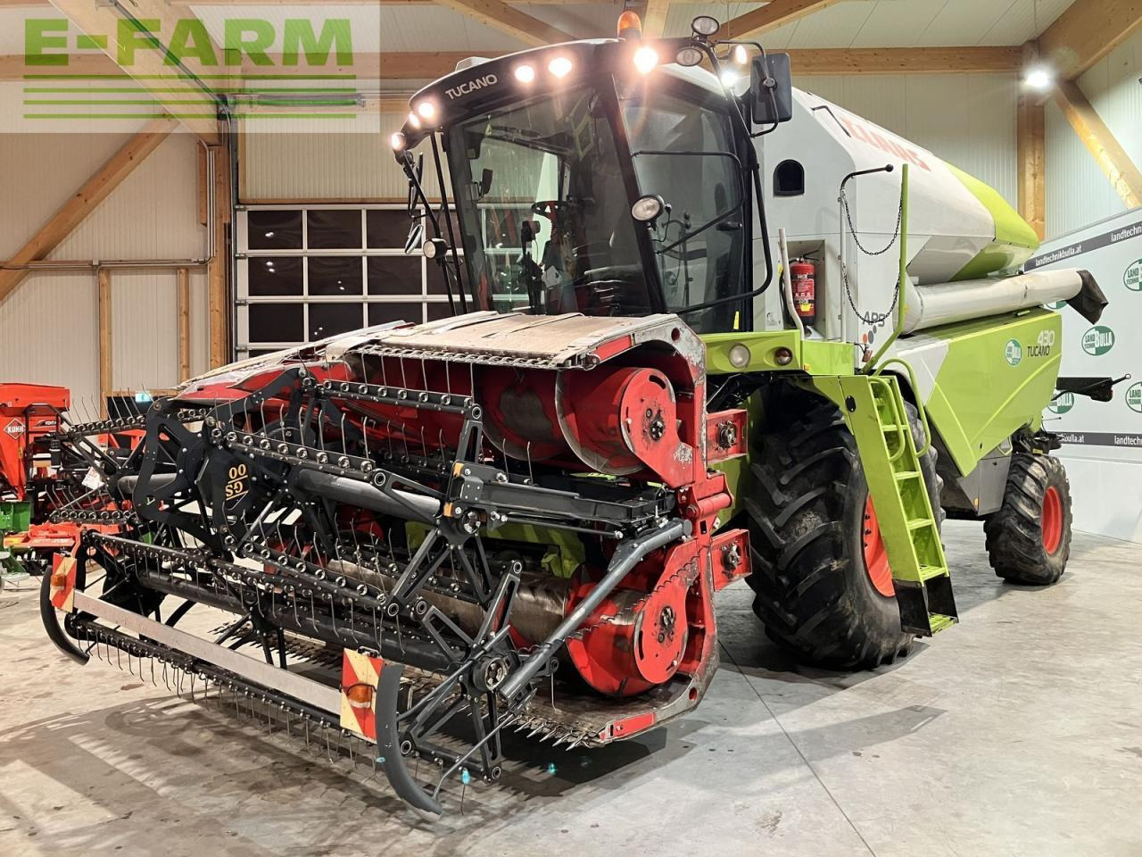 CLAAS tucano 430 - Pemanen gabungan: gambar 1 CLAAS tucano 430 - Pemanen gabungan: gambar 1