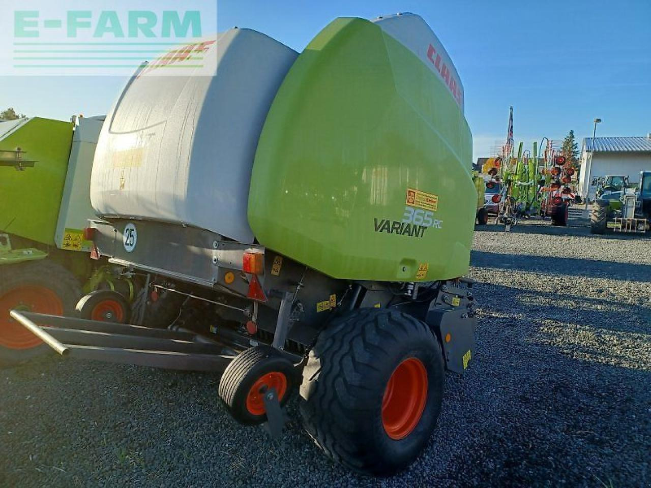 CLAAS variant 365 rc - Baler persegi: gambar 3 CLAAS variant 365 rc - Baler persegi: gambar 3