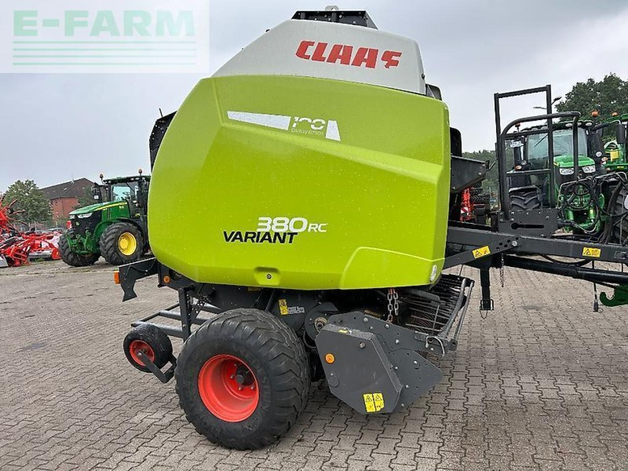 CLAAS variant 380 rc - Baler persegi: gambar 2 CLAAS variant 380 rc - Baler persegi: gambar 2