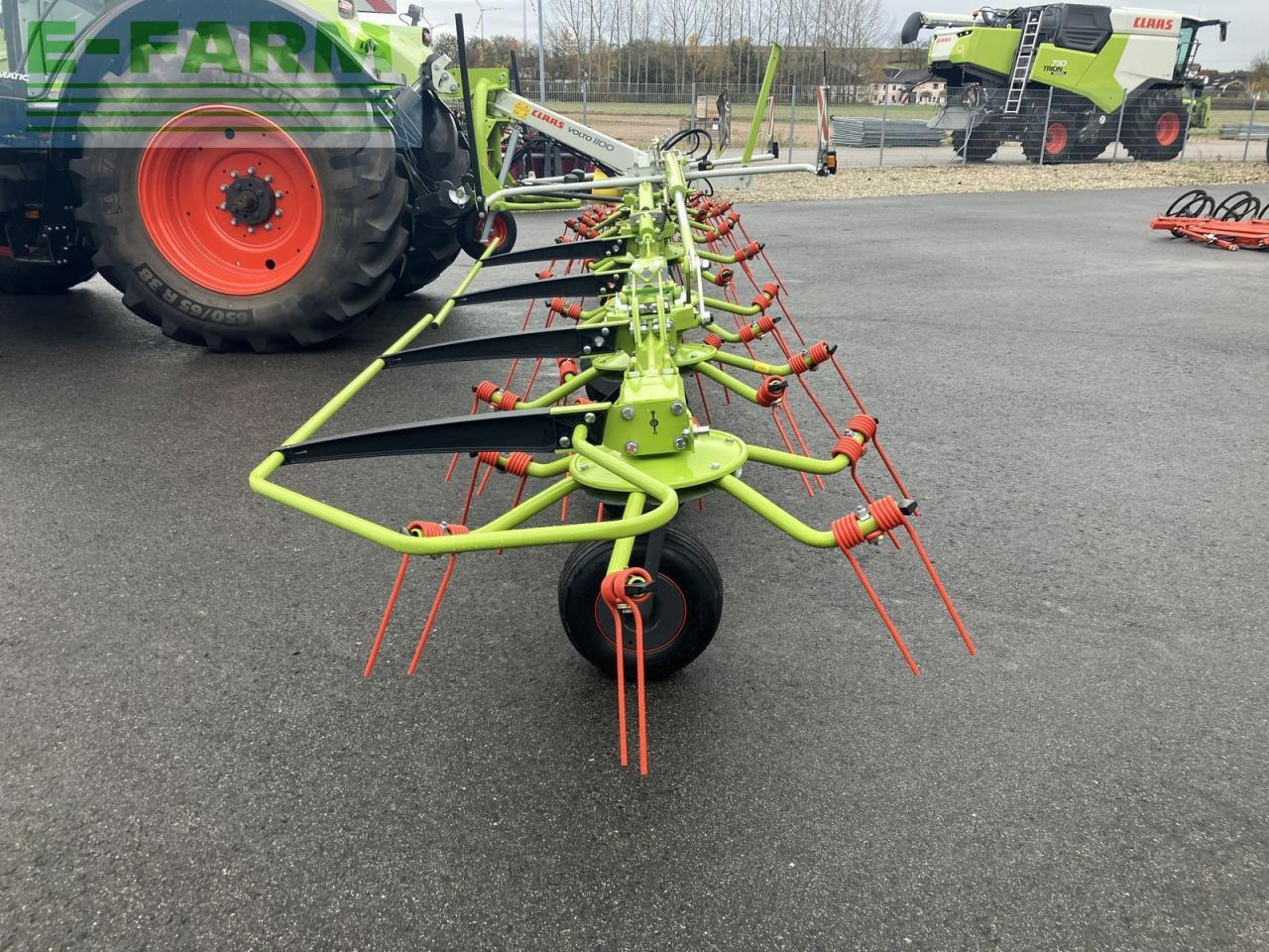 CLAAS volto 1100 - Tedder/ Menyapu: gambar 4 CLAAS volto 1100 - Tedder/ Menyapu: gambar 4