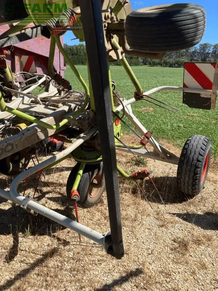 CLAAS volto 1100 t - Tedder/ Menyapu: gambar 5 CLAAS volto 1100 t - Tedder/ Menyapu: gambar 5