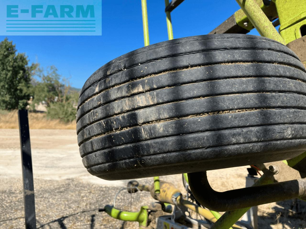 CLAAS volto 1100 t - Tedder/ Menyapu: gambar 4 CLAAS volto 1100 t - Tedder/ Menyapu: gambar 4