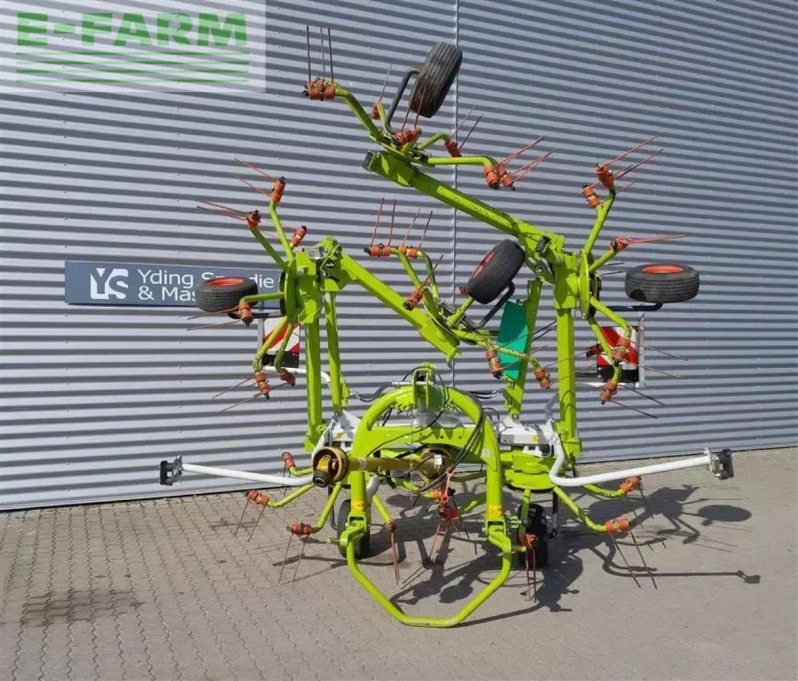 CLAAS volto 800 - Tedder/ Menyapu: gambar 1 CLAAS volto 800 - Tedder/ Menyapu: gambar 1