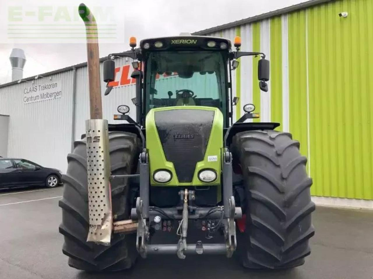 CLAAS xerion 3800 trac vc TRAC VC - Traktor: gambar 2 CLAAS xerion 3800 trac vc TRAC VC - Traktor: gambar 2