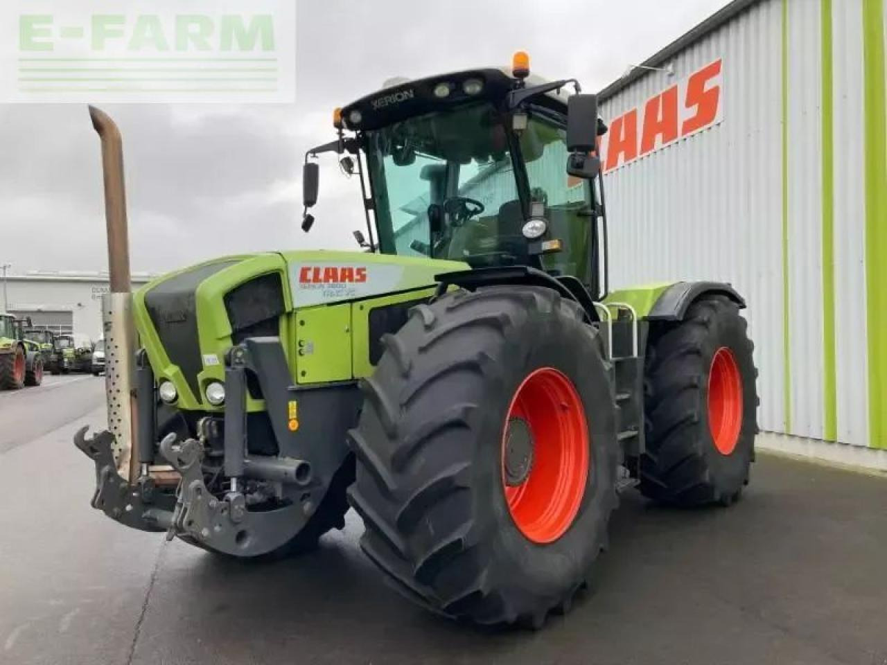 CLAAS xerion 3800 trac vc TRAC VC - Traktor: gambar 1 CLAAS xerion 3800 trac vc TRAC VC - Traktor: gambar 1