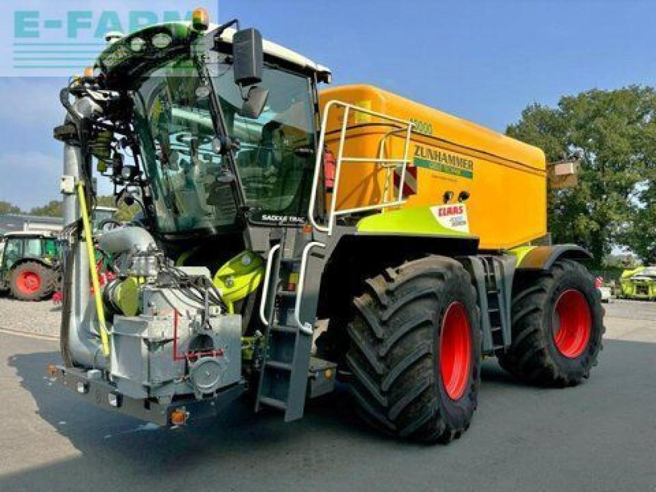 CLAAS xerion 4000 saddle trac, zunhammer acx 16 cbm SADDLE TRAC - Traktor: gambar 1 CLAAS xerion 4000 saddle trac, zunhammer acx 16 cbm SADDLE TRAC - Traktor: gambar 1
