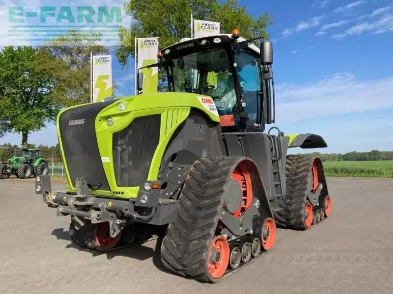 CLAAS xerion 5000 trac ts - Traktor: gambar 1 CLAAS xerion 5000 trac ts - Traktor: gambar 1