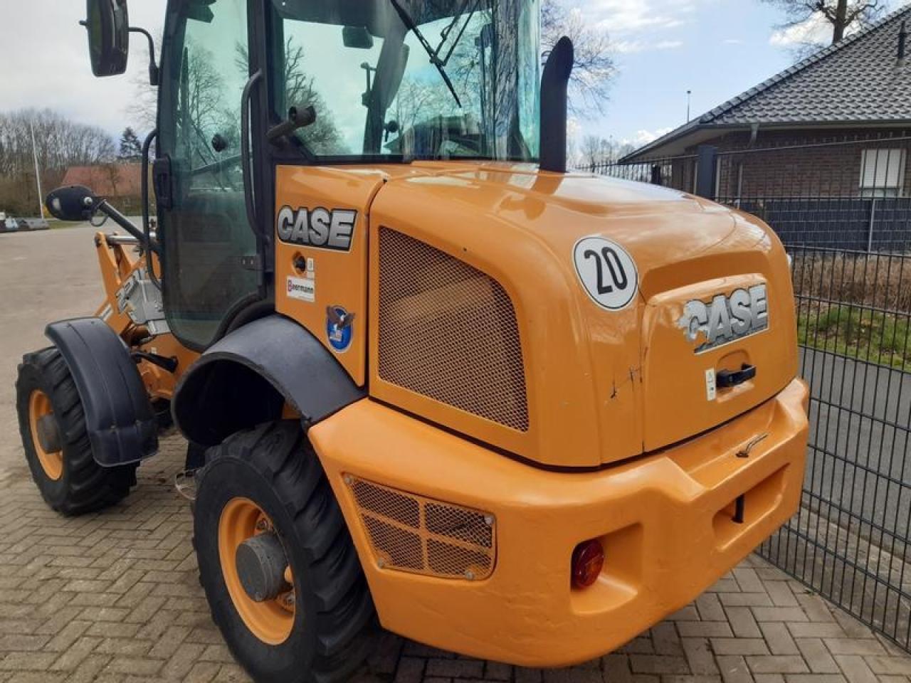 Case-IH 221 f - Wheel loader: gambar 2 Case-IH 221 f - Wheel loader: gambar 2