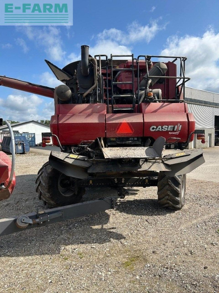Case-IH 7250 - Pemanen gabungan: gambar 3 Case-IH 7250 - Pemanen gabungan: gambar 3