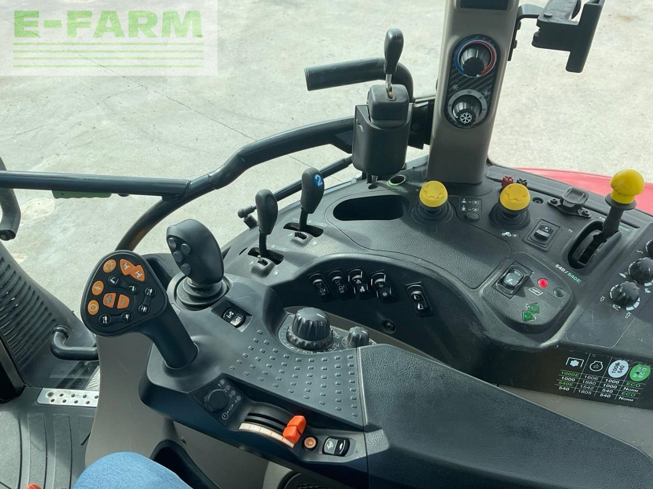 Traktor Case-IH Luxxum 120: gambar 24