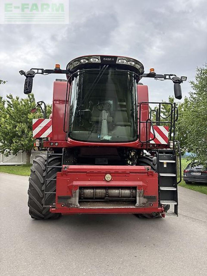 Case-IH axial-flow 6140 - Pemanen gabungan: gambar 2 Case-IH axial-flow 6140 - Pemanen gabungan: gambar 2