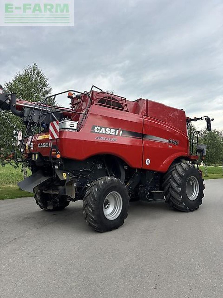 Case-IH axial-flow 6140 - Pemanen gabungan: gambar 4 Case-IH axial-flow 6140 - Pemanen gabungan: gambar 4