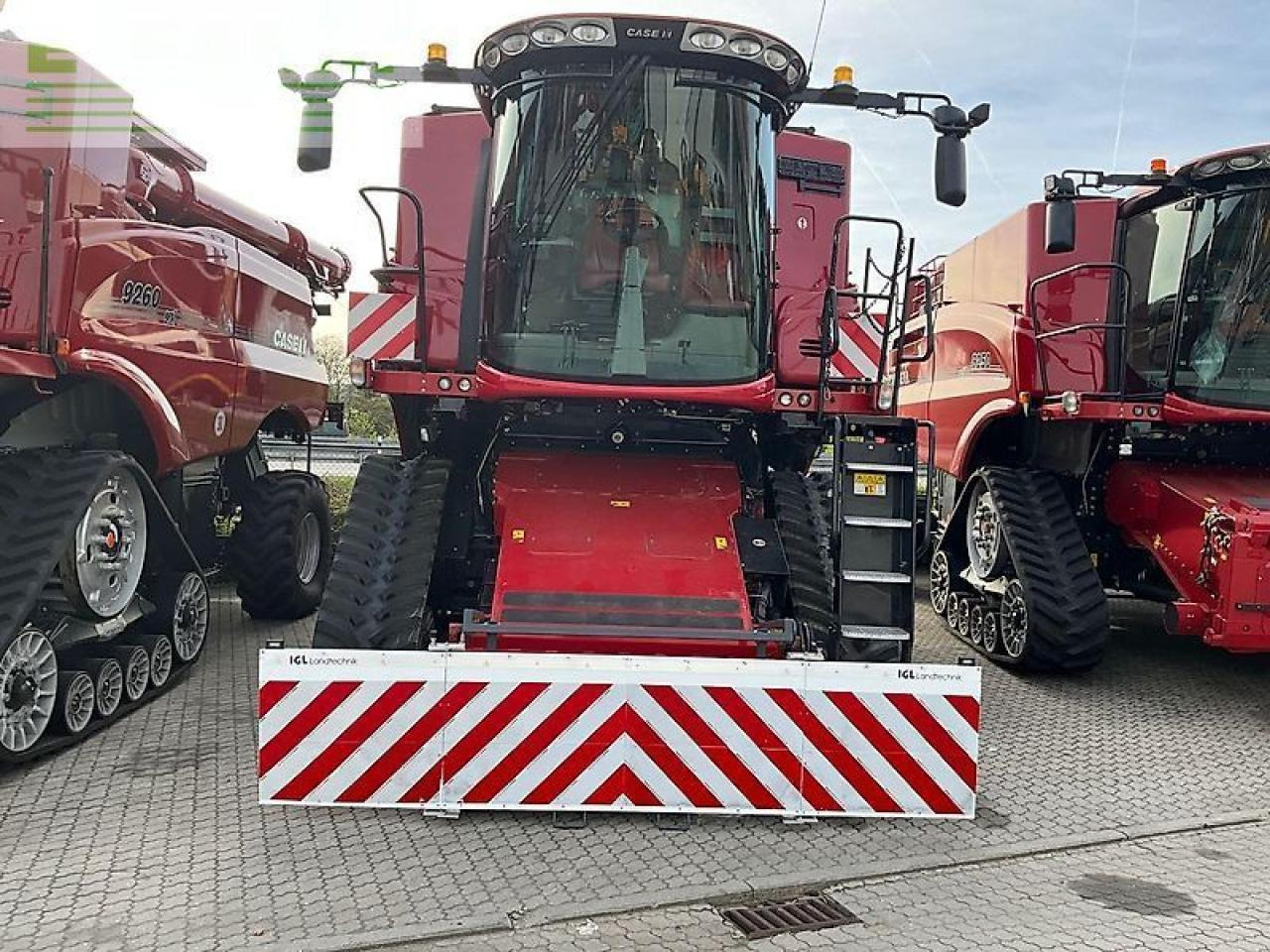 Case-IH axial-flow 9240 raupe - Pemanen gabungan: gambar 2 Case-IH axial-flow 9240 raupe - Pemanen gabungan: gambar 2