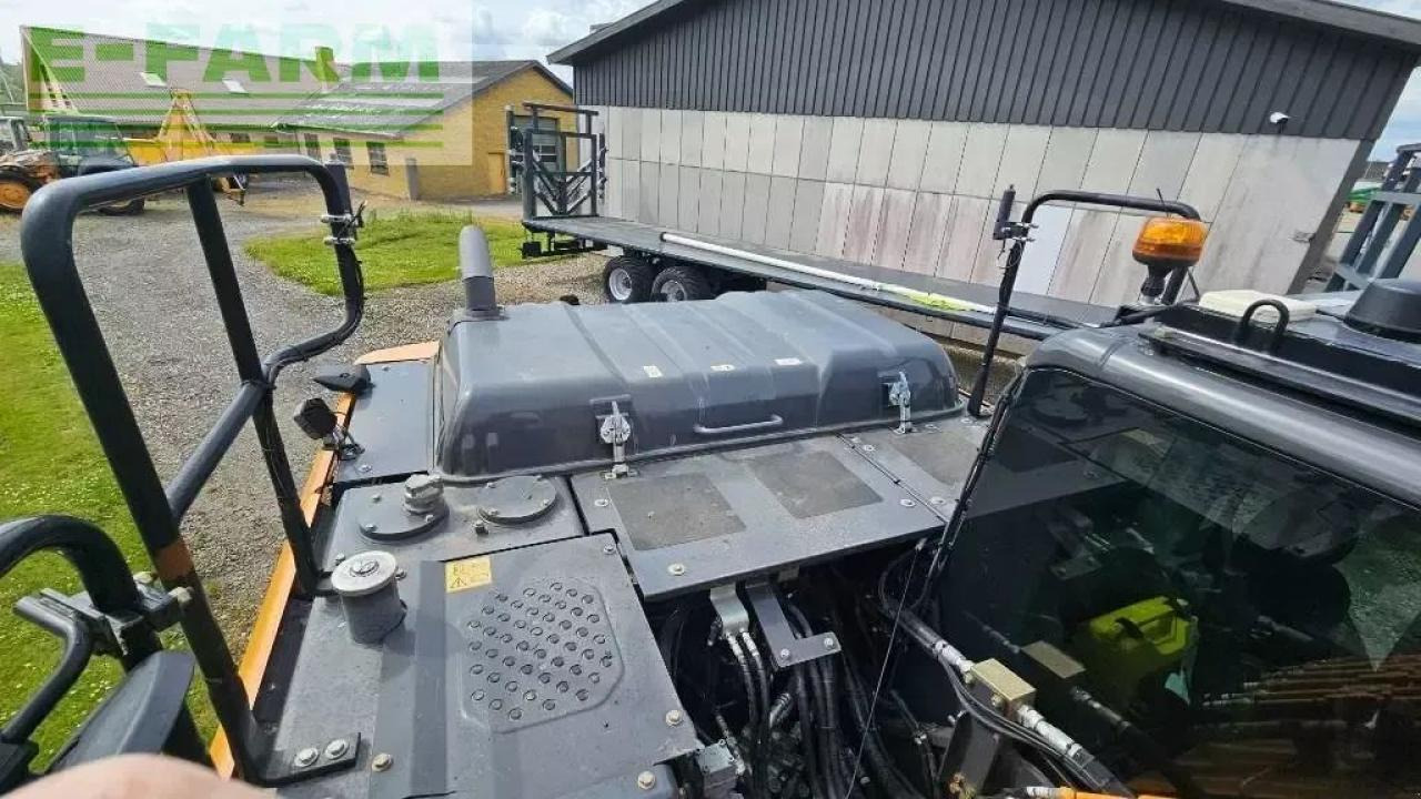 Ekskavator perayap Case-IH cx 210 e: gambar 12 Ekskavator perayap Case-IH cx 210 e: gambar 12