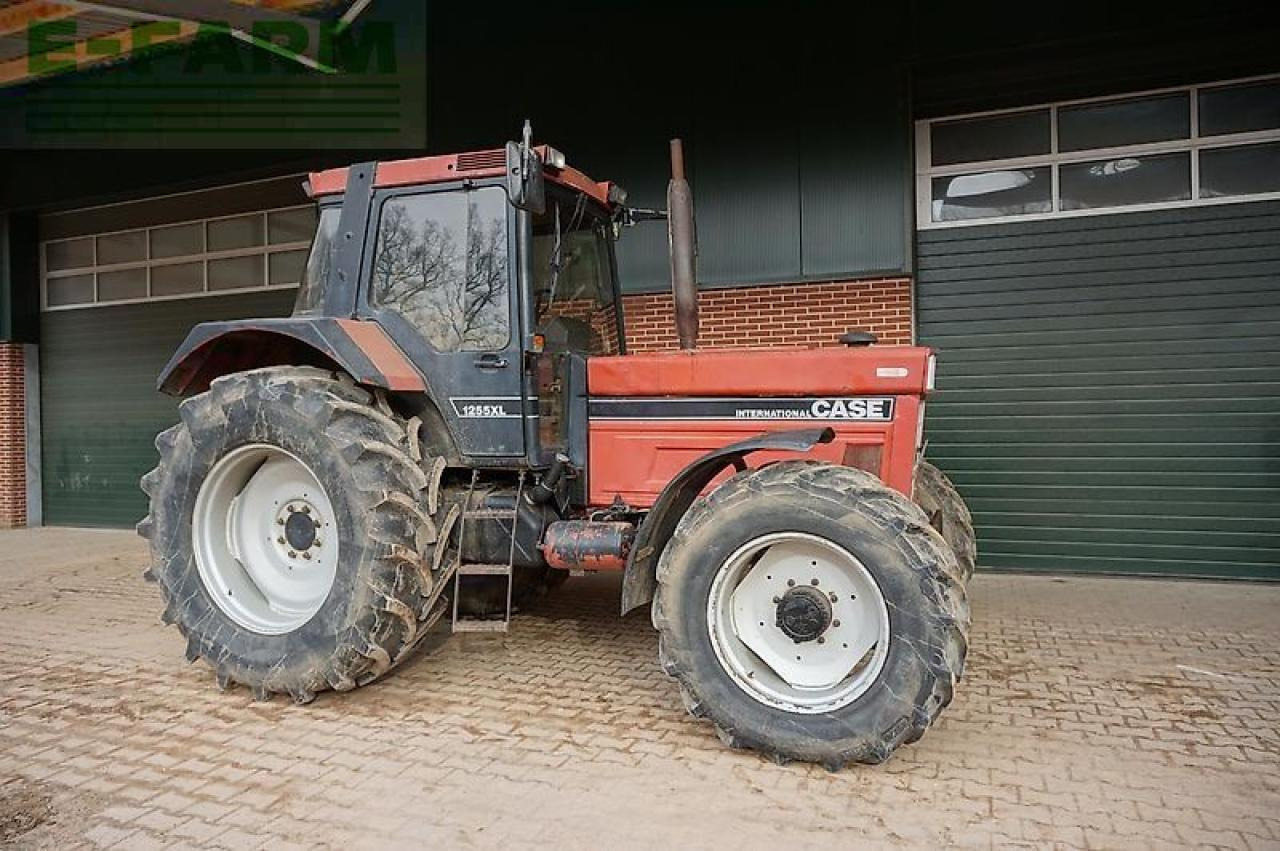 Case-IH ihc 1255 xl - Traktor: gambar 1 Case-IH ihc 1255 xl - Traktor: gambar 1