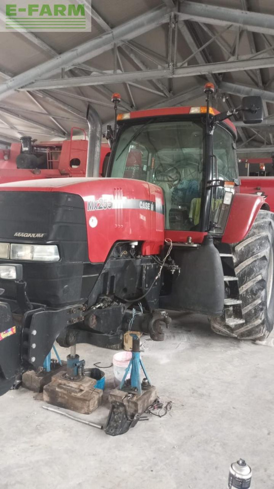 Case-IH magnum 255 MX - Traktor: gambar 1 Case-IH magnum 255 MX - Traktor: gambar 1