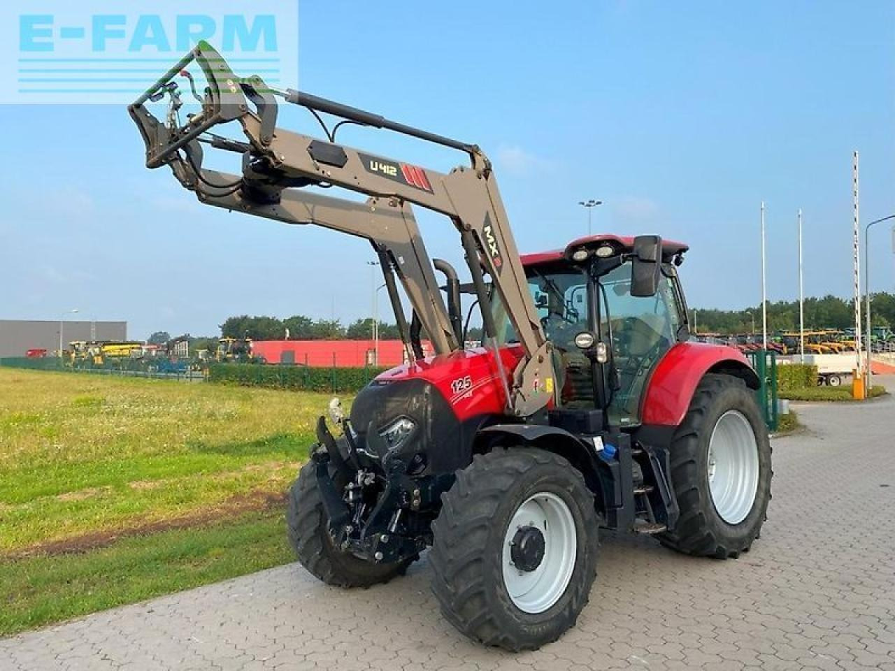 Case-IH maxxum cvx 125 CVX - Traktor: gambar 1 Case-IH maxxum cvx 125 CVX - Traktor: gambar 1