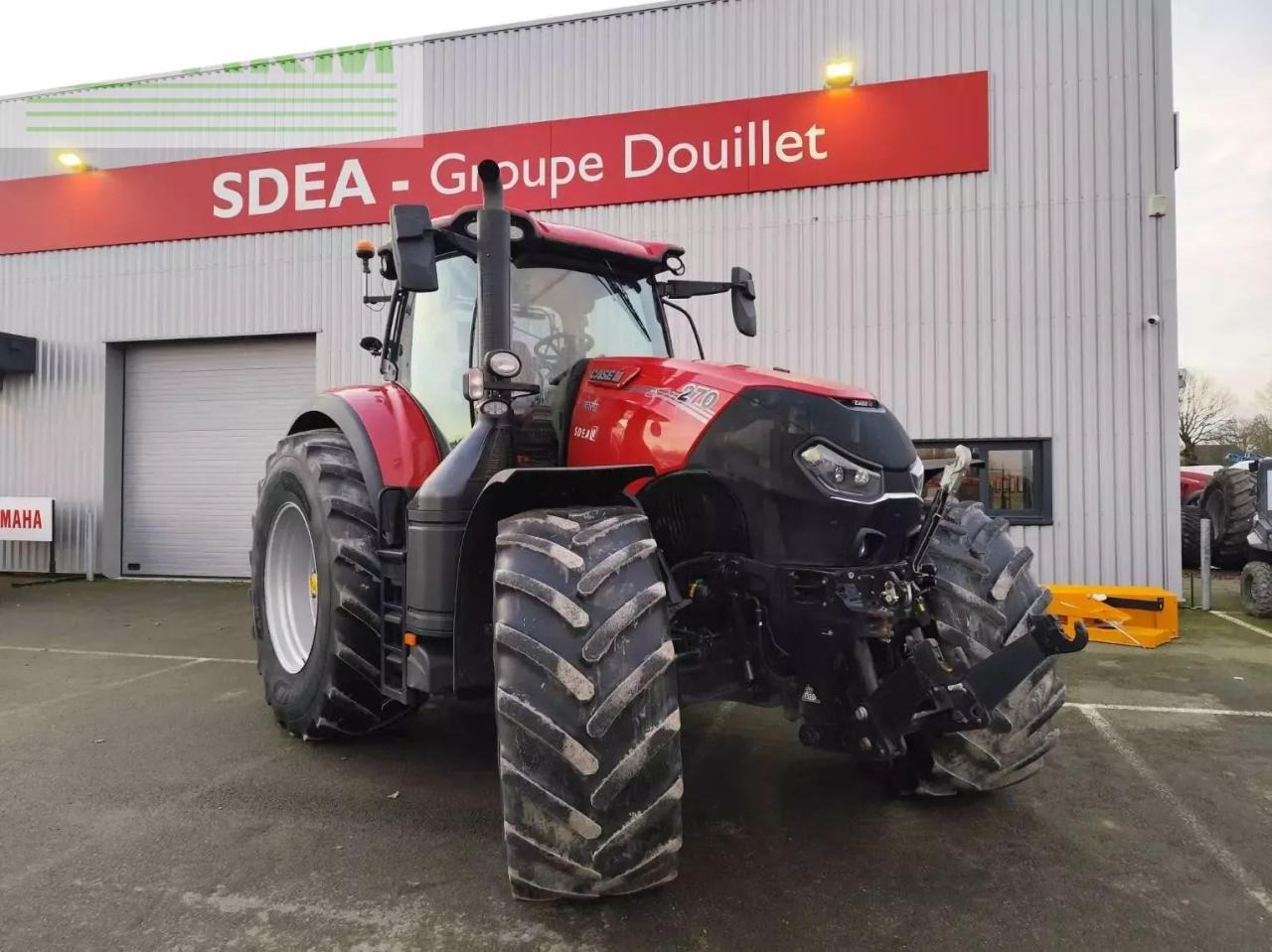Case-IH optum 270 cvx CVX - Traktor: gambar 2 Case-IH optum 270 cvx CVX - Traktor: gambar 2
