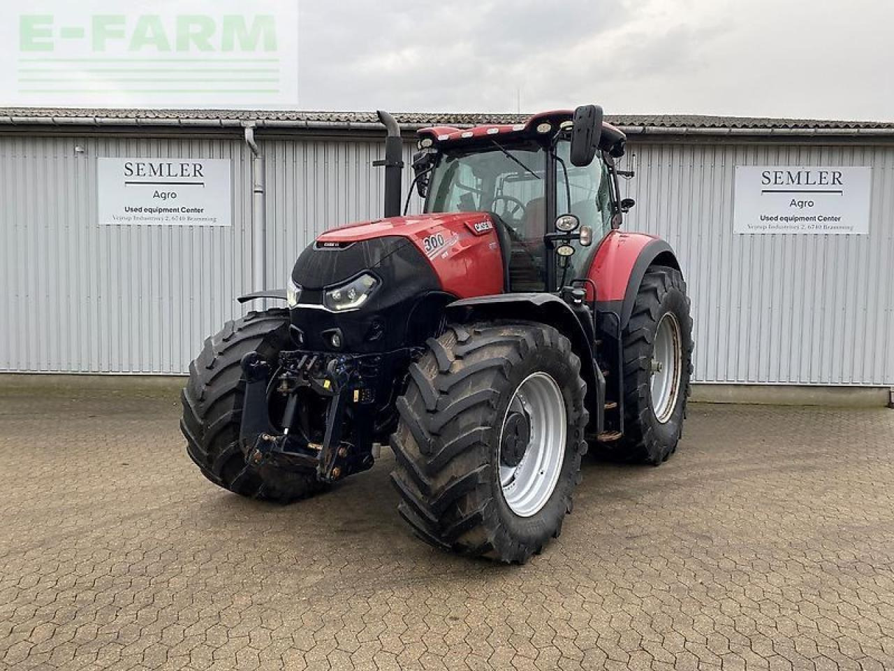 Case-IH optum 300 cvx CVX - Traktor: gambar 1 Case-IH optum 300 cvx CVX - Traktor: gambar 1