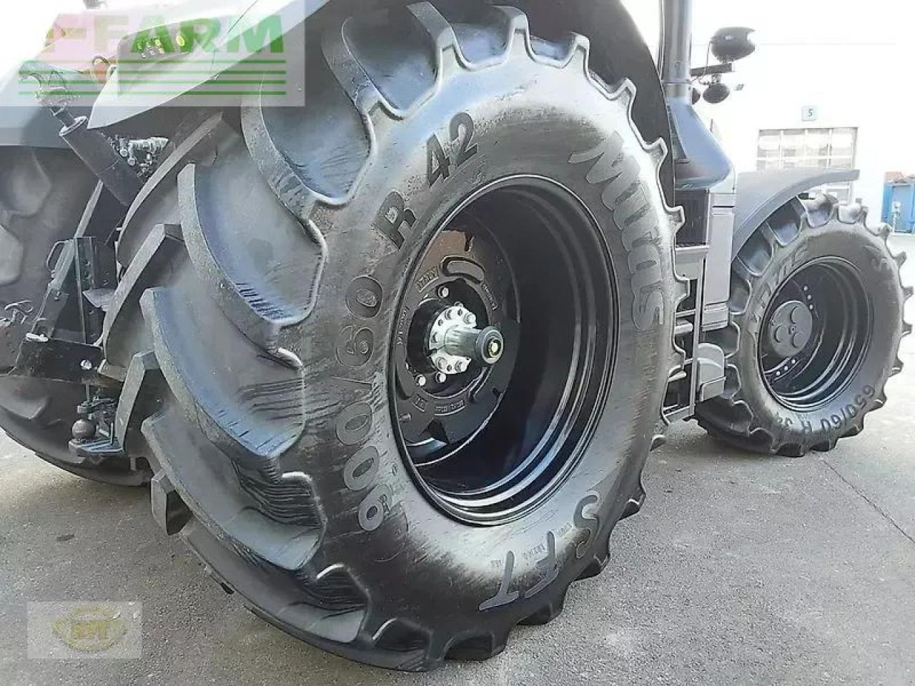 Case-IH optum 300 cvx CVX - Traktor: gambar 4 Case-IH optum 300 cvx CVX - Traktor: gambar 4