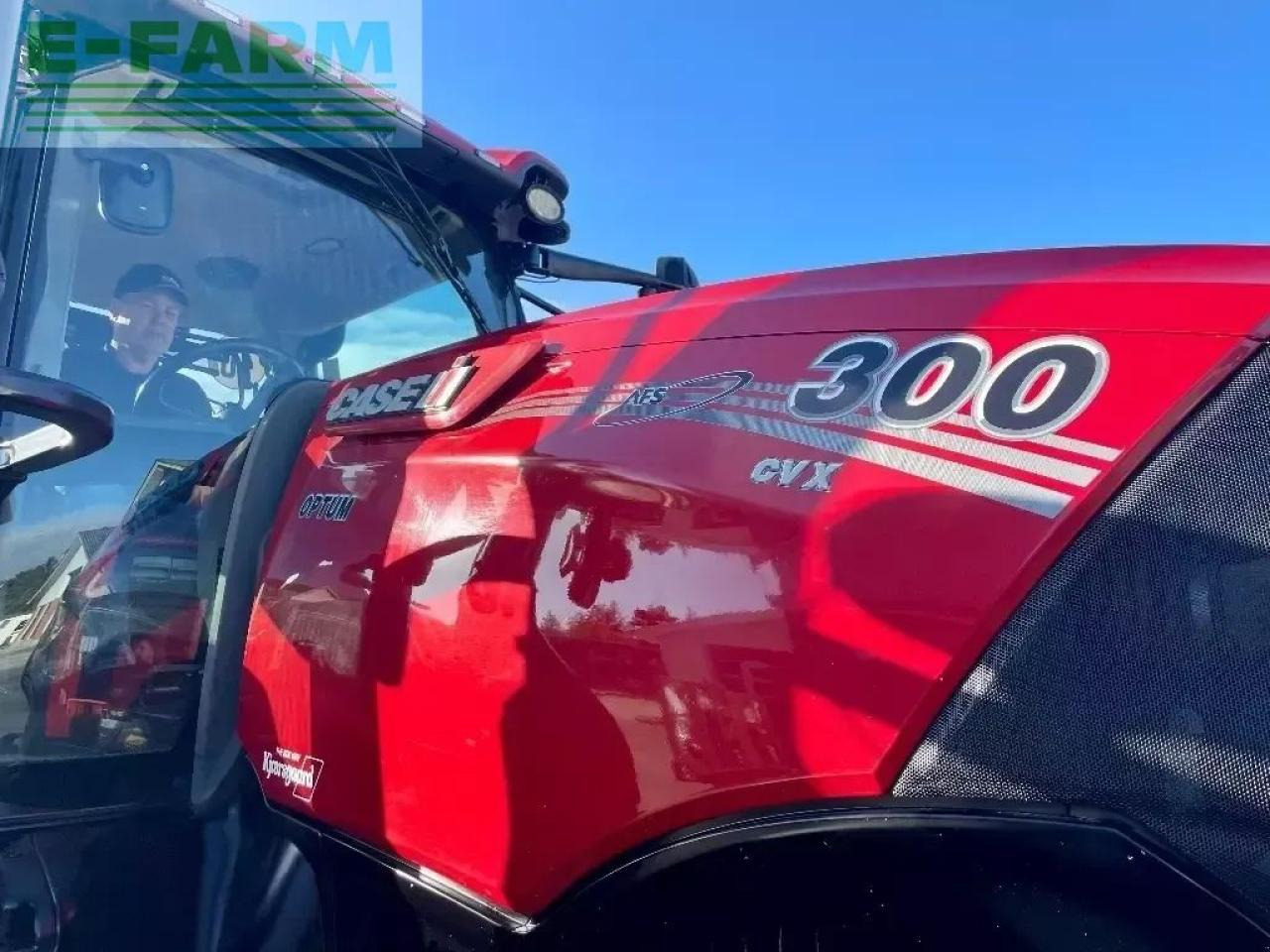 Case-IH optum 300 cvx CVX - Traktor: gambar 3 Case-IH optum 300 cvx CVX - Traktor: gambar 3