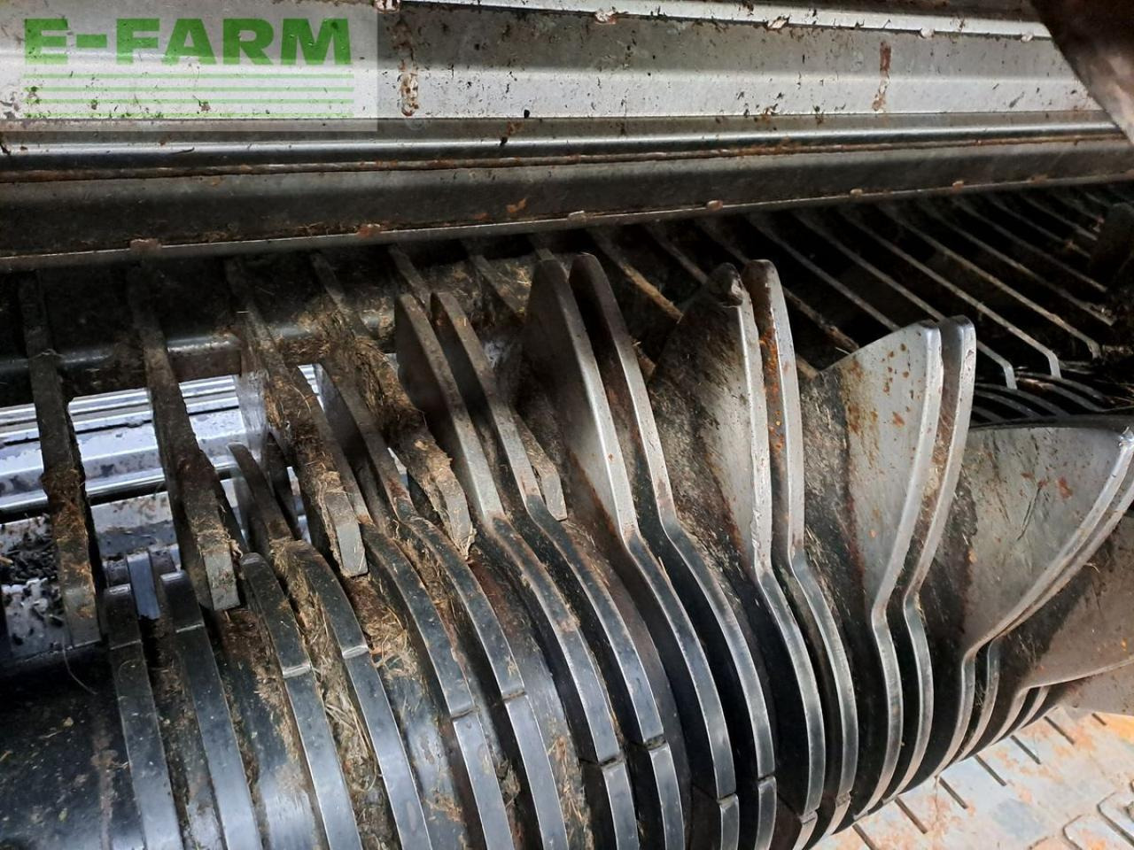 Baler persegi Case-IH rb 544: gambar 6