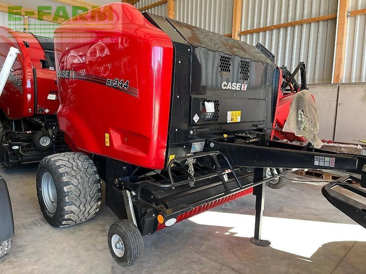 Case-IH rb344 rotorcutter - Baler persegi: gambar 1 Case-IH rb344 rotorcutter - Baler persegi: gambar 1