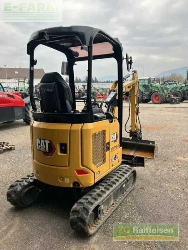 Caterpillar 301.7 cr minibager - Ekskavator mini: gambar 4 Caterpillar 301.7 cr minibager - Ekskavator mini: gambar 4