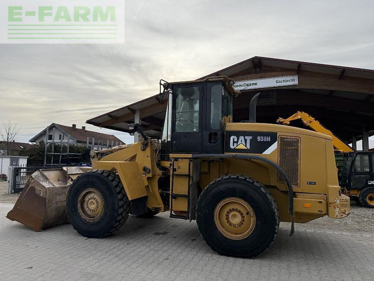Caterpillar 938 h - Ekskavator mini: gambar 2 Caterpillar 938 h - Ekskavator mini: gambar 2