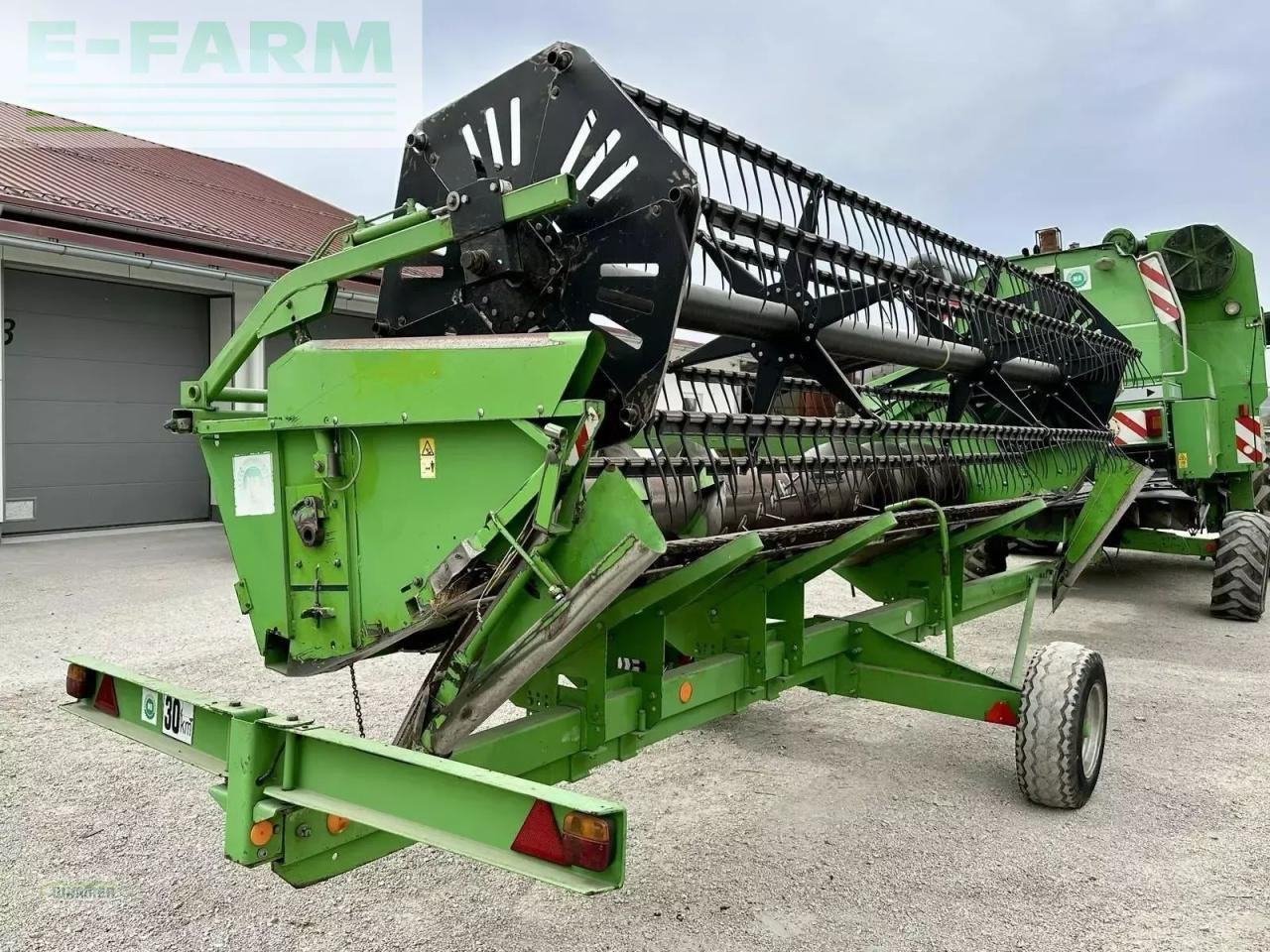 Pemanen gabungan Deutz-Fahr 4075 balance - (gebrauchter deutz fahr 4075): gambar 19 Pemanen gabungan Deutz-Fahr 4075 balance - (gebrauchter deutz fahr 4075): gambar 19