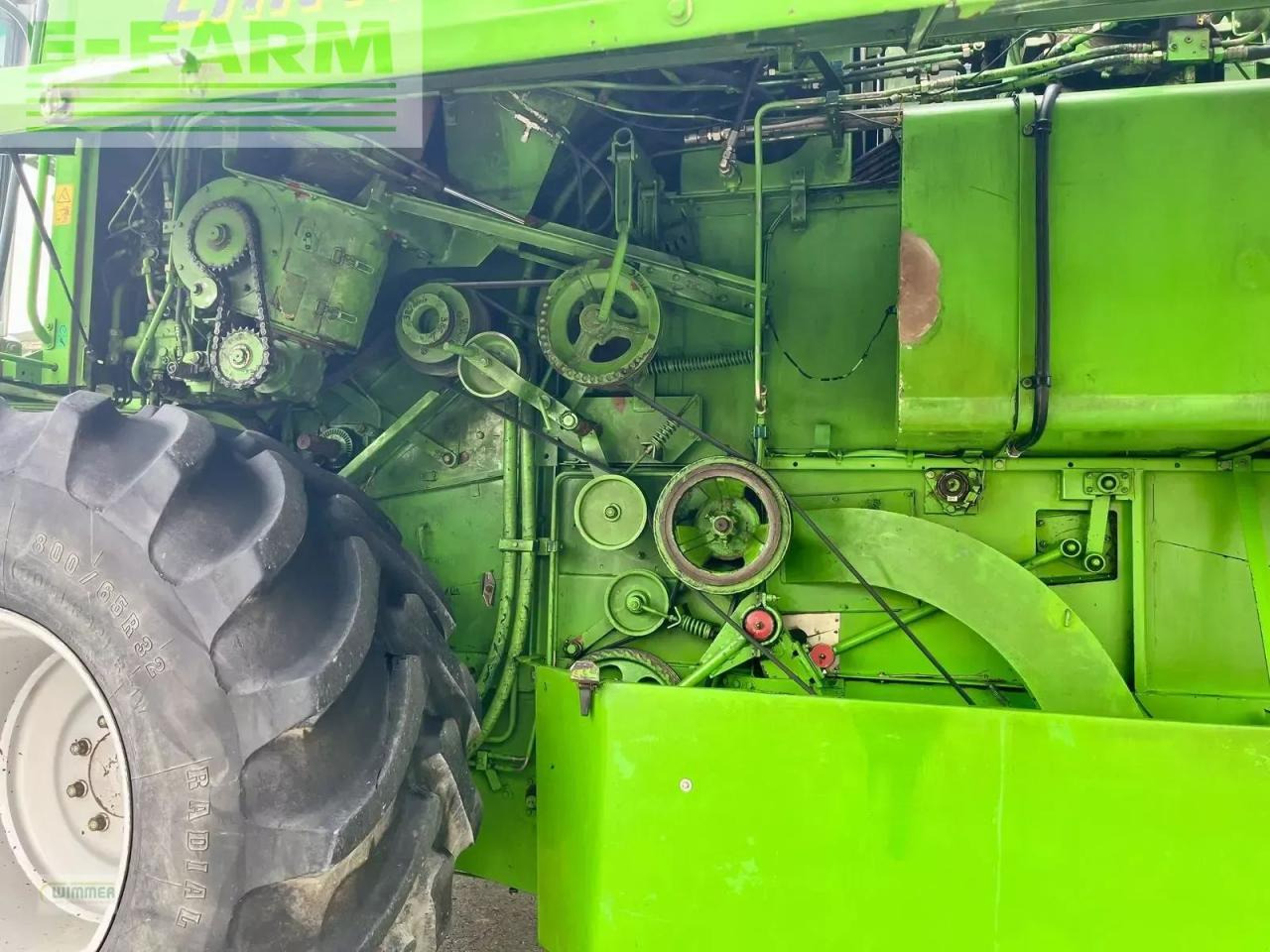 Pemanen gabungan Deutz-Fahr 4075 balance - (gebrauchter deutz fahr 4075): gambar 8 Pemanen gabungan Deutz-Fahr 4075 balance - (gebrauchter deutz fahr 4075): gambar 8
