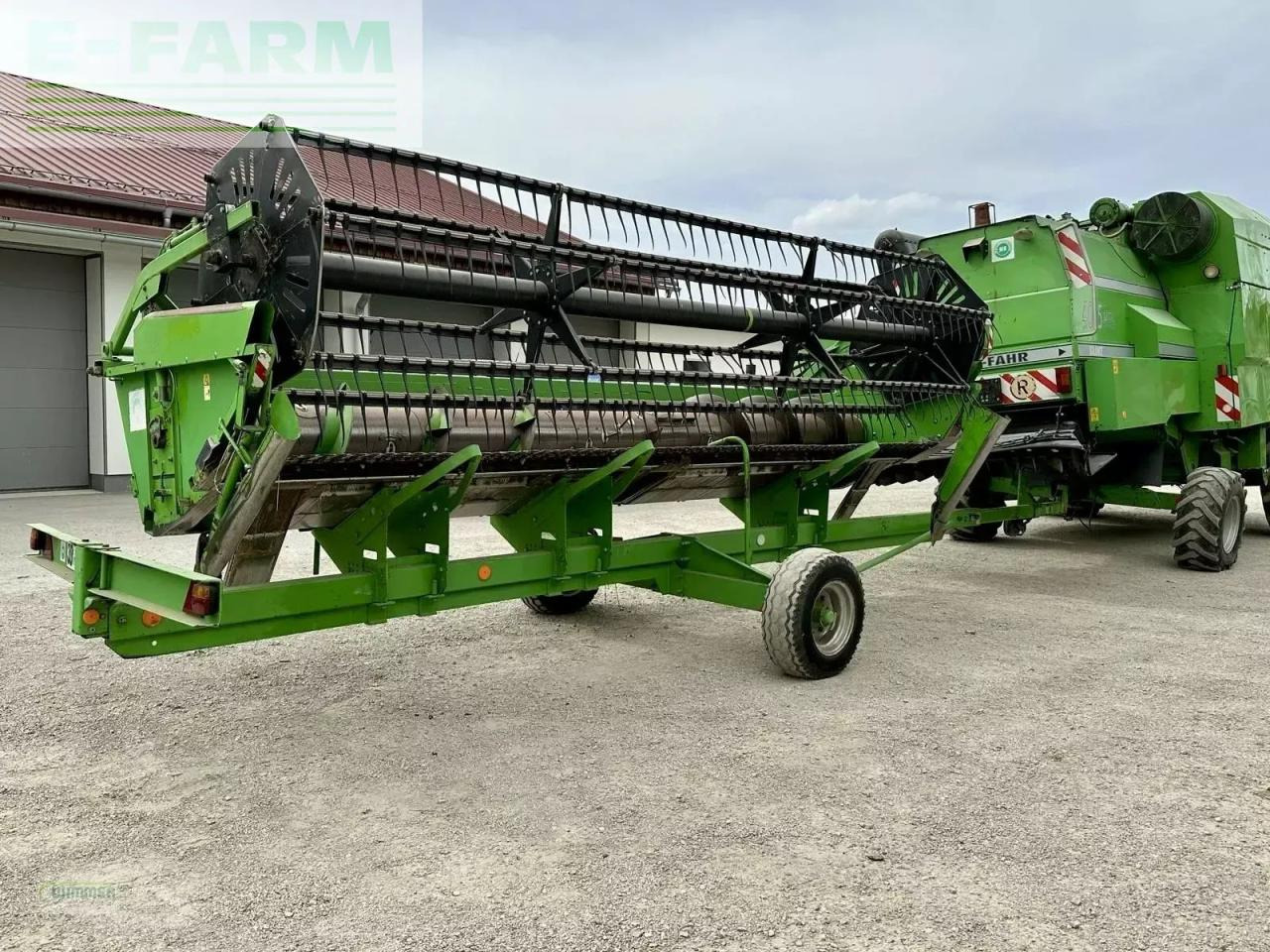 Pemanen gabungan Deutz-Fahr 4075 balance - (gebrauchter deutz fahr 4075): gambar 20 Pemanen gabungan Deutz-Fahr 4075 balance - (gebrauchter deutz fahr 4075): gambar 20