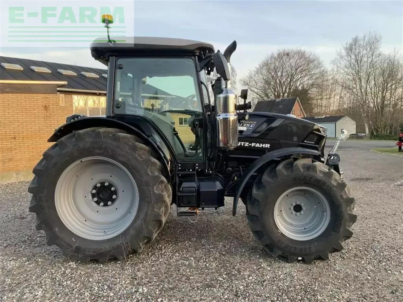 Deutz-Fahr 6135c ttv TTV - Traktor: gambar 4 Deutz-Fahr 6135c ttv TTV - Traktor: gambar 4