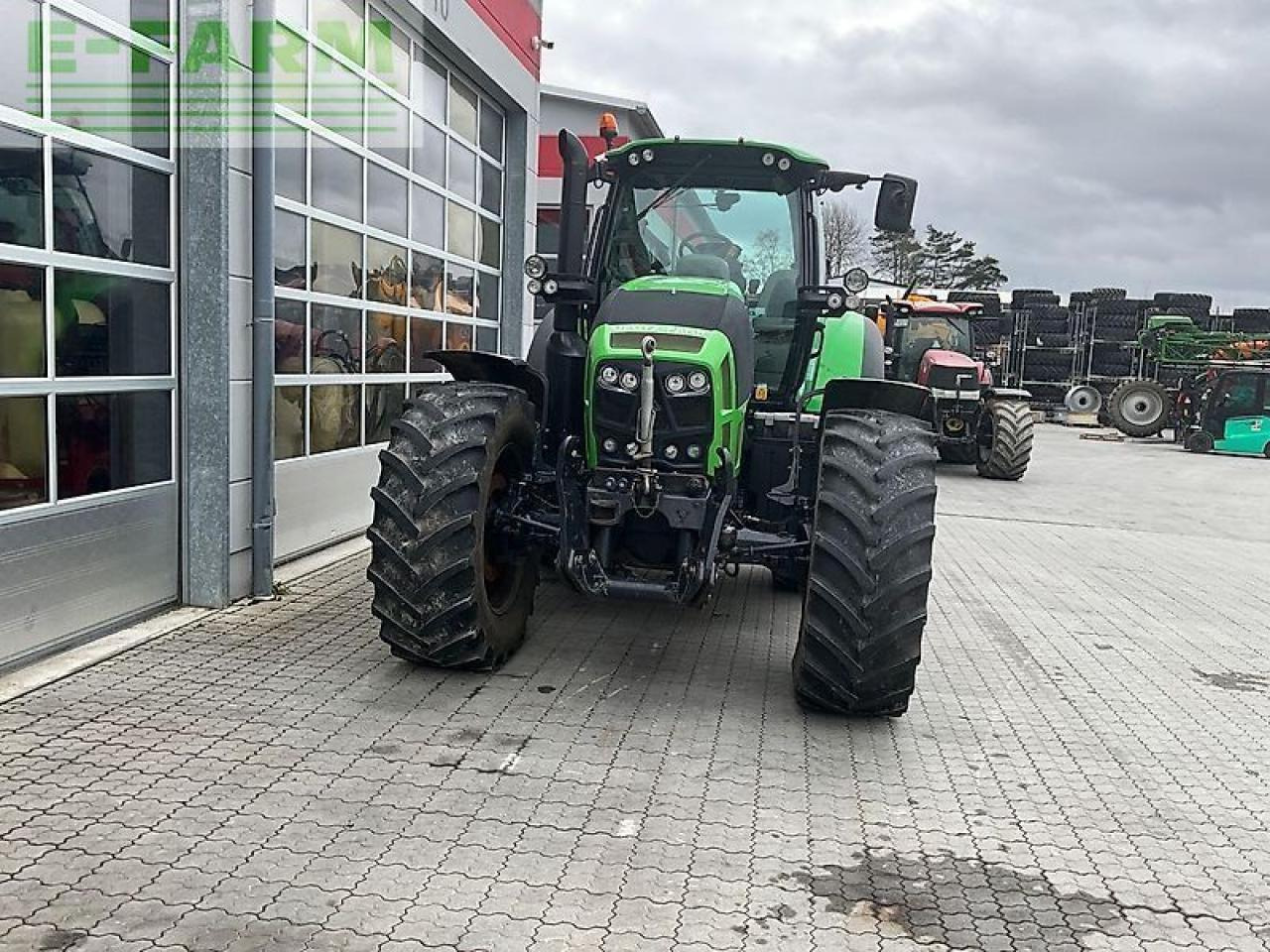 Deutz-Fahr 7250 ttv - Traktor: gambar 4 Deutz-Fahr 7250 ttv - Traktor: gambar 4