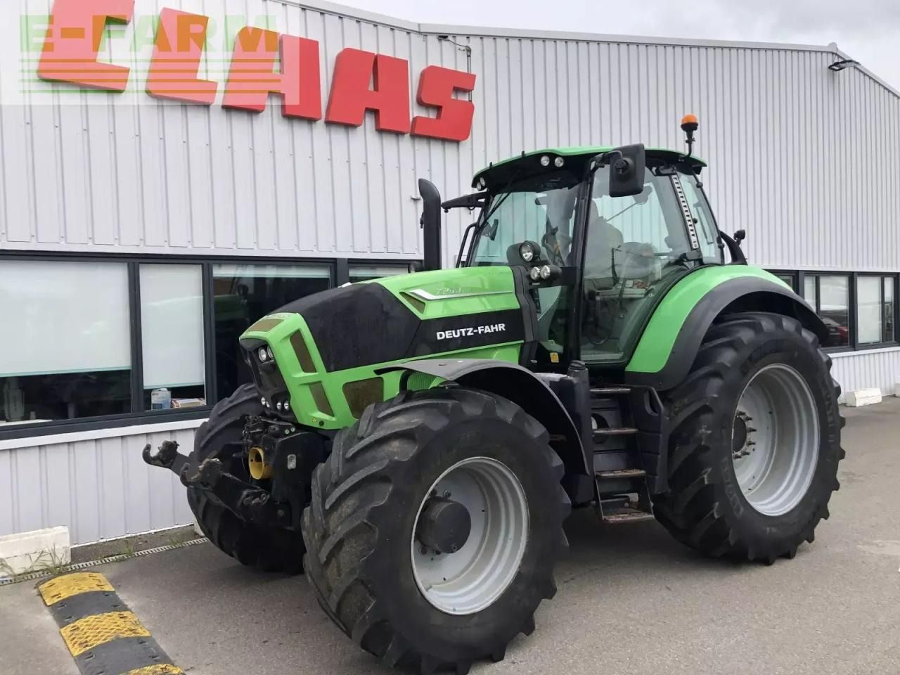 Deutz-Fahr 7250 ttv - Traktor: gambar 1 Deutz-Fahr 7250 ttv - Traktor: gambar 1