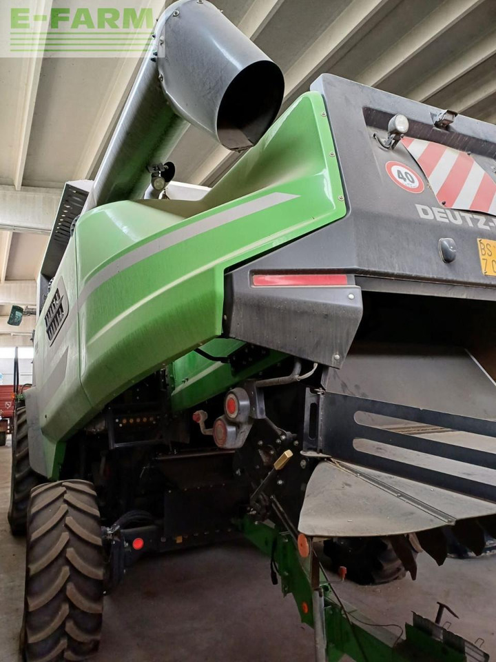 Deutz-Fahr C9306 TSB 4wd - Pemanen gabungan: gambar 4 Deutz-Fahr C9306 TSB 4wd - Pemanen gabungan: gambar 4